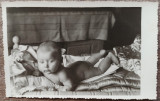 Copil pe patura, Macin 1942// foto tip CP, Romania 1900 - 1950, Portrete