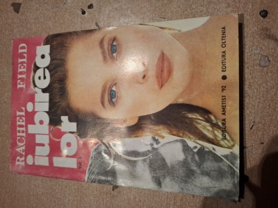 Carte iubirea lor foto