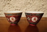 2 BOLURI PENTRU CEAI, DIN PORTELAN CHINEZESC, PICTATE MANUAL D7,5CM