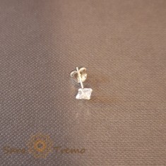 Cercel Unisex Argint 925 cu Cristal Zirconia Alb Patrat, 4 mm