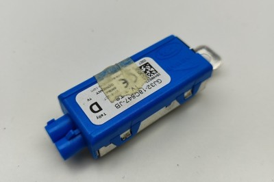 Amplificator de antena LAND ROVER RANGE ROVER SPORT II L494 2018 OEM: GJ32-18C847-JB 30573593 foto