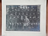 Fotografie pe carton, elevii clasei a III-a a Scolii superioare de arte si meserii Bucuresti 1910