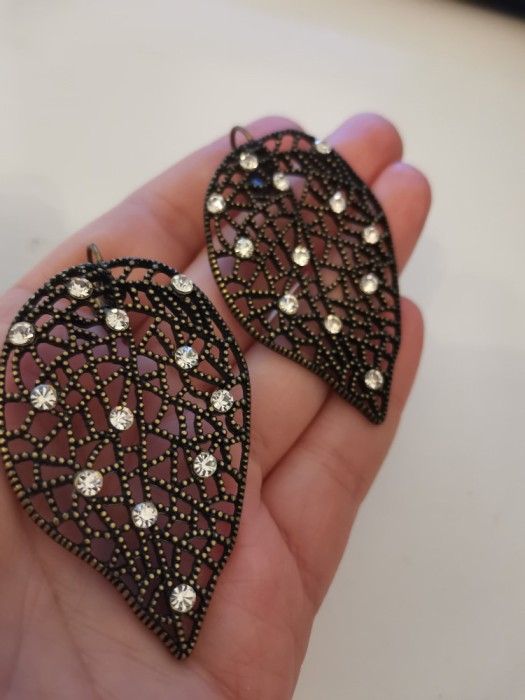 Cercei -lungi FRUNZA - cu pietre cristale Swarovski Martisor