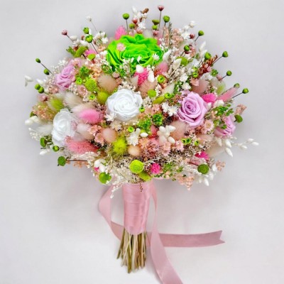Buchet mare personalizabil cu trandafiri naturali criogenati si flori naturale uscate si criogenate foto