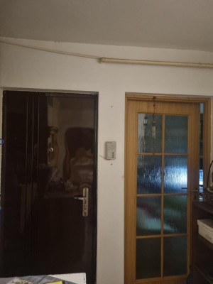 Vand apartament 2 camere decomandat in zona Unirii Sud, Buzau foto