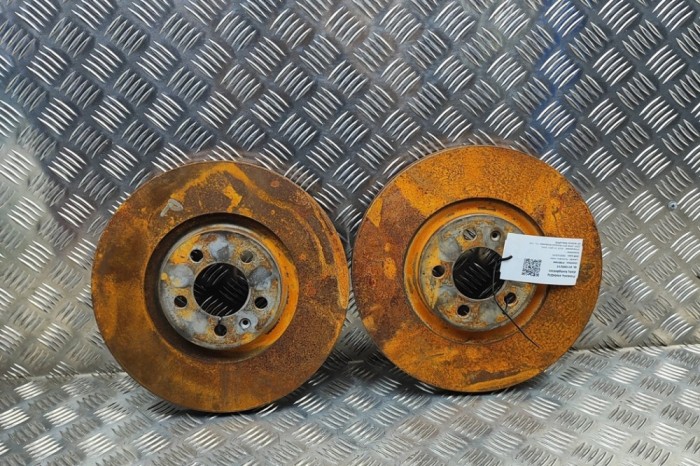 Set disc de fr&acirc;nă față AUDI A1 8X1, 8XK 2014 OEM: 6R0615301B 11505215