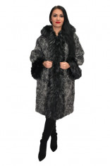 Jacheta ,nuanta gri inchis ,din lana cu captusala subtire foto