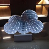 Decoratiune luminoasa cu baterii/usb neon model norisor 20 cm alb rece