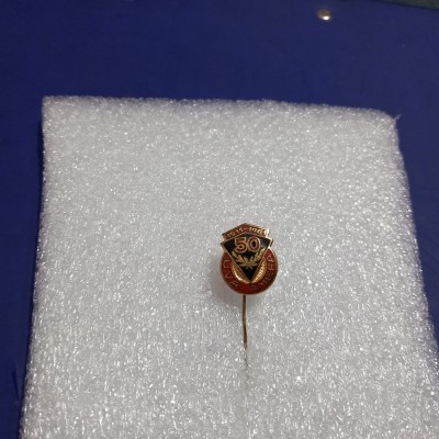 Insigna aniv. UVA-AMEFA ARAD foto