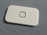 Modem router Wireless Portabil MiFi Vodafone R216, 4G LTE, 150 Mbps, Wi-Fi, Alb