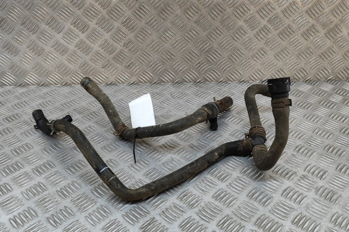Furtun de lichid de răcire VW GOLF VII 5G1, BQ1, BE1, BE2 2016 OEM: 5QE819337AH,5QE819337F 26607149