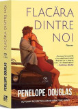 Flacara dintre noi | Penelope Douglas, Epica