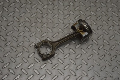 Piston VW GOLF VII 5G1, BQ1, BE1, BE2 2012 OEM: 04EE 23233206 foto