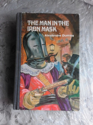 THE MAN IN THE IRON MASK - ALEXANDRE DUMAS (CARTE IN LIMBA ENGLEZA) foto