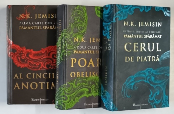 SERIA PAMANTUL SFARAMAT , VOLUMELE I - III de N. K. JEMISIN , 2017