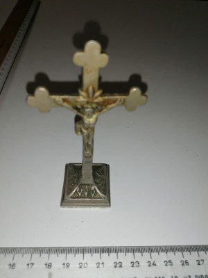 CRUCE VECHE / CRUCIFIX CU POSTAMENT foto