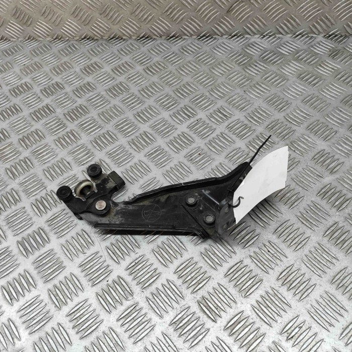 Șina ușă culisantă VW CADDY V SBB, SBJ 2022 OEM: 2K7843397A