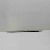 Chedar geam ușă st&acirc;nga spate VW PASSAT Variant B7 365 2012 OEM: 3C9839475E