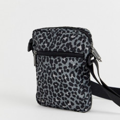 Borseta de umar Mi-Pac Nylon Leopard Grey - Cod 2504324345289