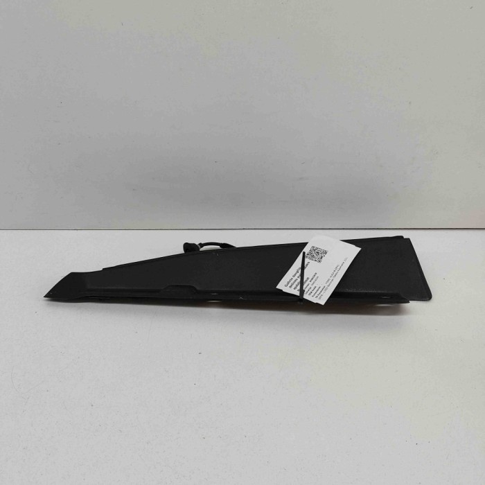 Ornament picurator haion dreapta FORD KUGA III DFK 2023 OEM: LJ6B-S406A76-AB 26585026