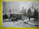HOPCT 538 K FOTOGRAFIE VECHE-D= 18 / 13 CM- ACCIDENT IN PARIS-AUTOMOBILISM -FOTO AGENTIA NEW YORK TIMES PHOTOS 1947