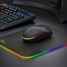 Mousepad Gaming cu Lumina LED RGB 35x25cm