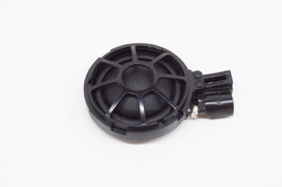 Difuzor ușă dreapta față TESLA MODEL S 2014 OEM: 1004833-00-A 11551240 foto