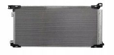 Condensator climatizare AC Toyota C-Hr, Corolla, motor: 2.0 Hybrid, 2.0 Plug-In Hybrid, Condensator cu uscator integrat; HEV, 690x338x12, OE, miez