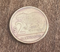 C50 - Moneda foarte veche - Uruguay - 2 pesos - carpincho - 2012