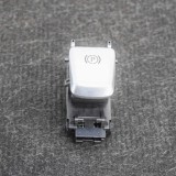 Buton fr&acirc;nă de m&acirc;nă MERCEDES-BENZ C Cabrio A205 2016 OEM: A2059056603 10201251