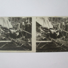Fotografie stereoscopica anii 30 Războiul 1914-1918:Avion german doborât