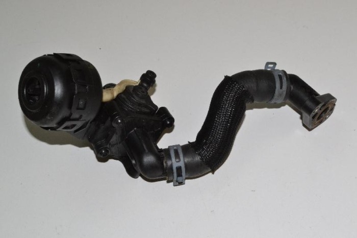 Furtun AUDI Q7 4M 2015 OEM: 059121057 2425270