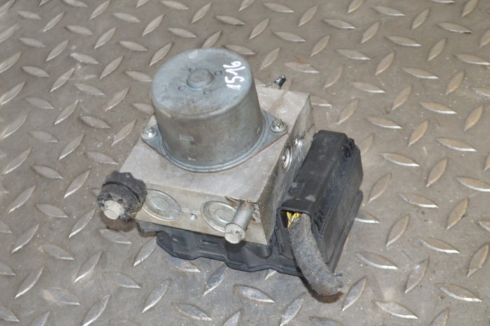 Pompa ABS MINI COOPER R56 2012 OEM: Hatchback | 13550675
