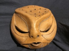 arta / design / colectie - Masca din ceramica marcaj &#039;&#039; Arta Harghita &#039;&#039; model deosebit !