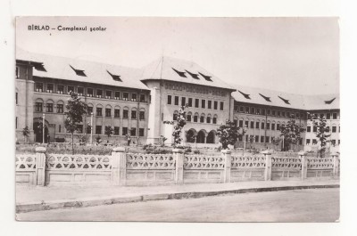 RF65 -Carte Postala- Barlad, complexul scolar, circulata 1963 foto