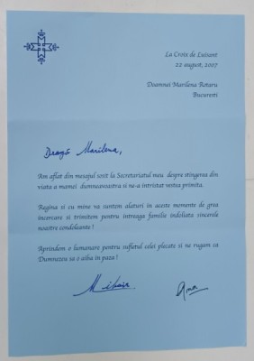 SCRISOARE SEMNATA OLOGRAF SI COMPLETATA CU NUMELE DESTINATAREI DE M.S. REGELE MIHAI I AL ROMANIEI , SEMNATA SI DE M.S. REGINA ANA , 22 AUGUST foto