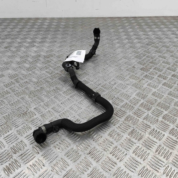 Furtun de lichid de răcire JAGUAR I-PACE X590 2020 OEM: J9D3-8D142-AB 27940563