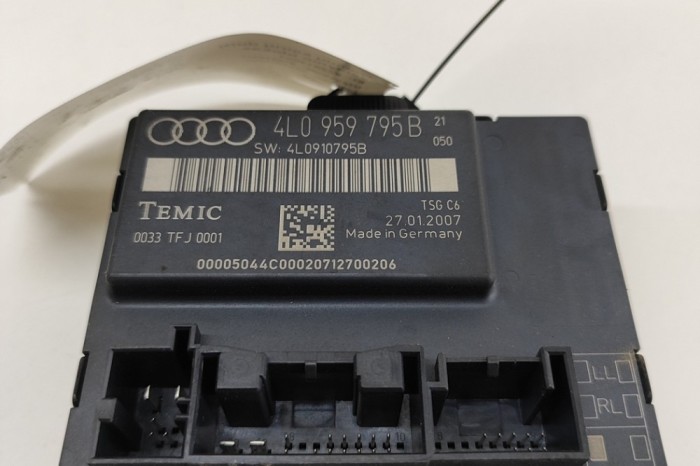 Modul de control ușă st&acirc;nga spate AUDI Q7 4L 2007 OEM: 4L0959795B,4L0910795B 22913551