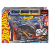Set 3 masinute si pista de curse, Hot Wheels Racing, Formula 1, Sprint Race Circuit, JNN32