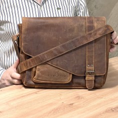 Geanta barbati messenger din piele naturala Top Grain, Tip Postas, Greenwood&reg; , 35 x27x12 cm