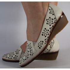 Pantofi nude perforati platforma piele naturala (cod 196055) foto