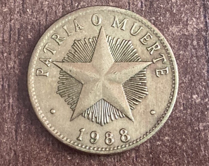 C50 - Moneda foarte veche - Cuba - 1 peso - 1988