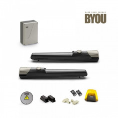 Kit automatizare pentru porti batante BEAUTY Byou, format din 2 xbrateelectromecanice 24Vdc, 1 x unitate de control cu emitatorradio incorporat, 1x pe foto