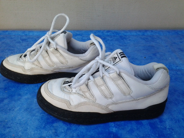Adidass Black & White | pantofi sport mar. 40 | 26 cm, Adidas | Okazii.ro