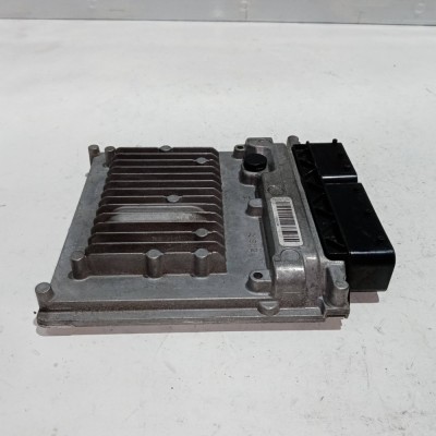 Calculator motor Mercedes B-Class 2.2 CDI 2005-2011 foto