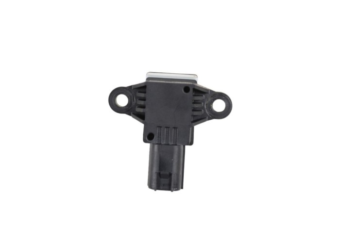 Senzor de impact st&acirc;nga față HYUNDAI IONIQ 5 NE 2023 OEM: 95930-S1000 | 25614836
