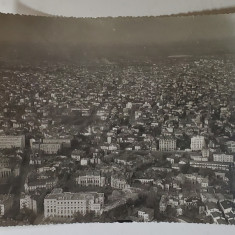 BUCURESTI , FOTOGRAFIE AERIANA , IN PRIM PLAN ZONA PALATULUI REGAL SI CALEA VICTORIEI , VEDERE SPRE PARTEA DE EST A ORASULUI , INTERBELICA