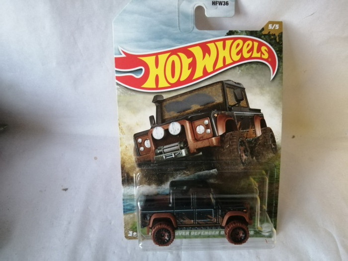 bnk jc Hot Wheels 2022 - 15 Land Rover Defender Double Cab