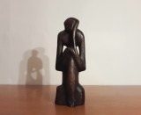 Statueta, sculptura, &bdquo;Ganditorul&rdquo; | lemn exotic sculptat