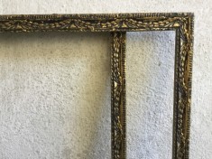 arta / design / vintage - Doua rame deosebite din lemn pentru fotografii sau diverse alte lucruri vechi si frumoase !
